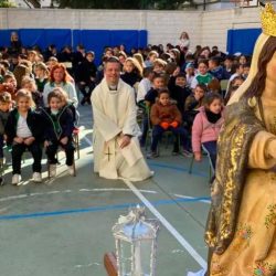 Una imagen peregrina de la Patrona de Málaga visita los Colegios Diocesanos